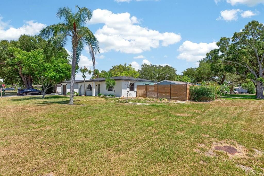 6196 44th Avenue N, Saint Petersburg, FL 33709 Photo