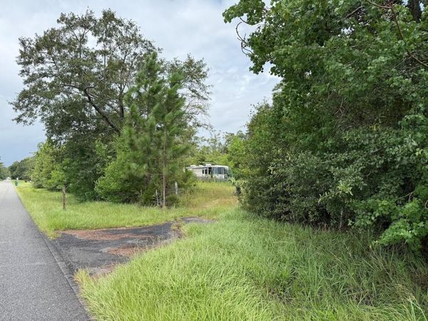 978 JOINER ROAD, CHIPLEY, FL 32428