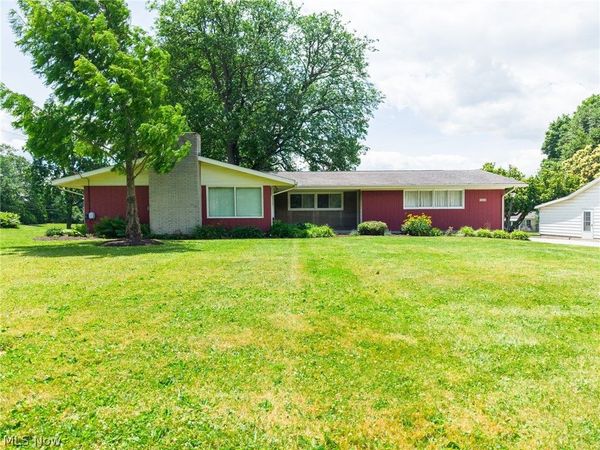 1460 W Highland Avenue , Wooster, OH 44691