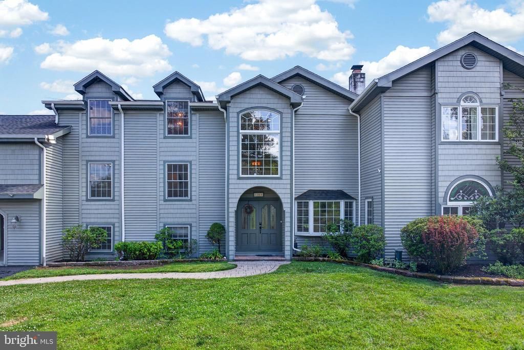 1364 COLLEGE HILL DRIVE, CHEYNEY, PA 19319