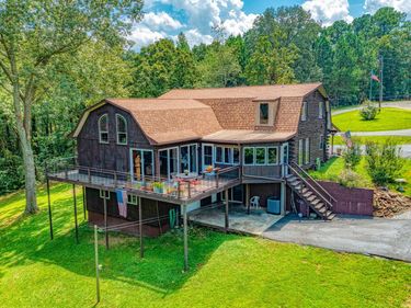 126 Cranfield Lane, New Concord, KY 42076