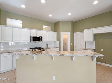 325 Hidden Oaks Drive, Dayton, NV 89403 Photo