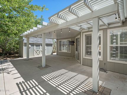 325 Hidden Oaks Drive, Dayton, NV 89403 Photo