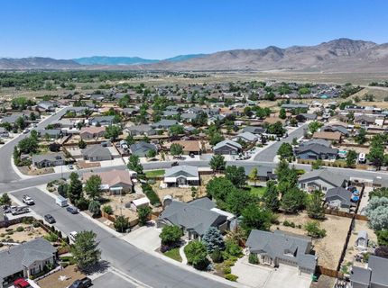 325 Hidden Oaks Drive, Dayton, NV 89403 Photo