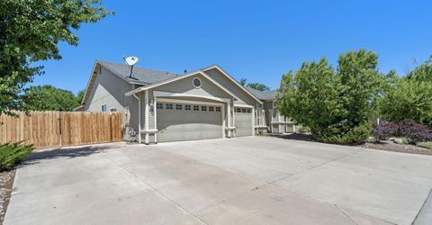 325 Hidden Oaks Drive, Dayton, NV 89403 Photo