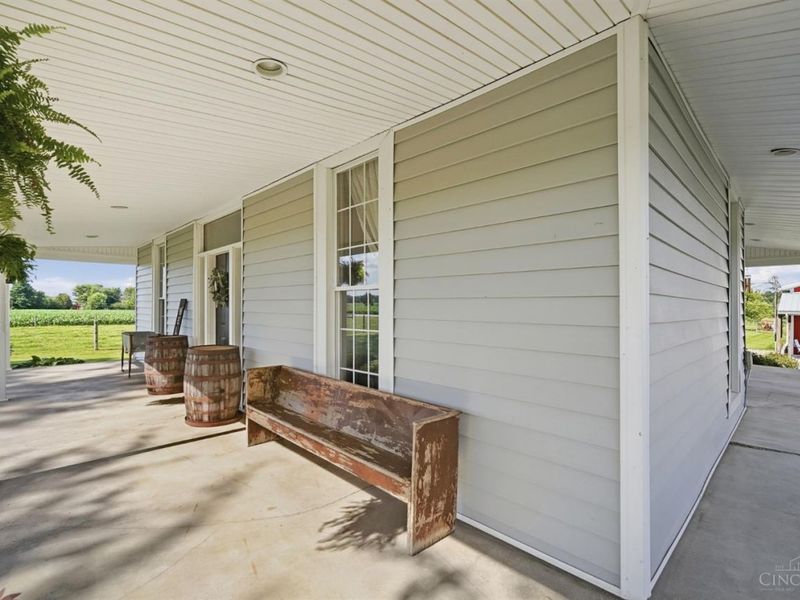 1040 Jeffery Road, Washington Township, OH 45054 Photo 6