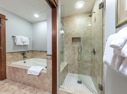 4001 Northstar Drive, Unit #209, Truckee, CA 96161 Photo