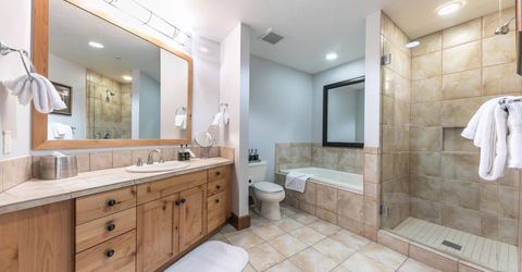 4001 Northstar Drive, Unit #209, Truckee, CA 96161 Photo