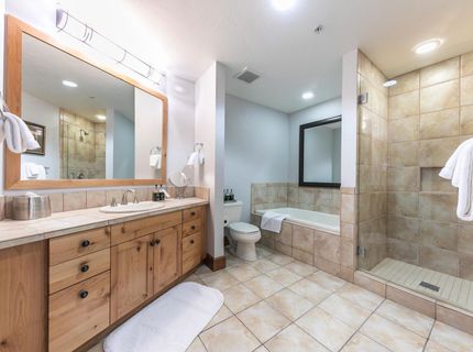 4001 Northstar Drive, Unit #209, Truckee, CA 96161 Photo