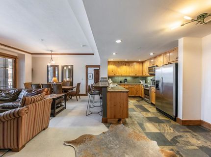 4001 Northstar Drive, Unit #209, Truckee, CA 96161 Photo
