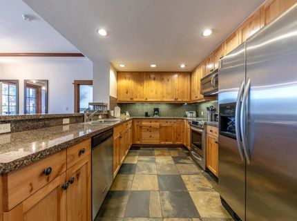 4001 Northstar Drive, Unit #209, Truckee, CA 96161 Photo
