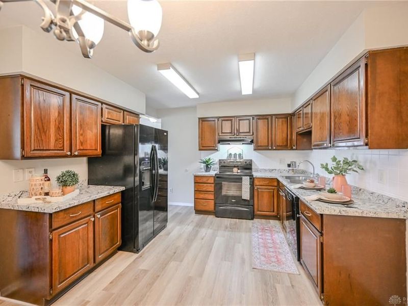 2155 Olympic Street, Springfield, OH 45503 Photo 12