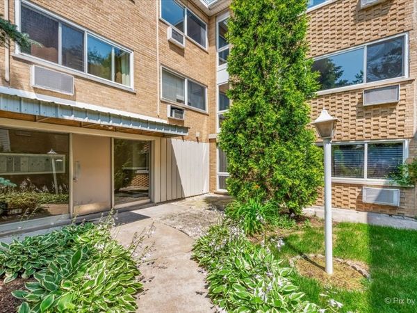 1610 W Jarvis Avenue , Unit DD, Chicago, IL 60626