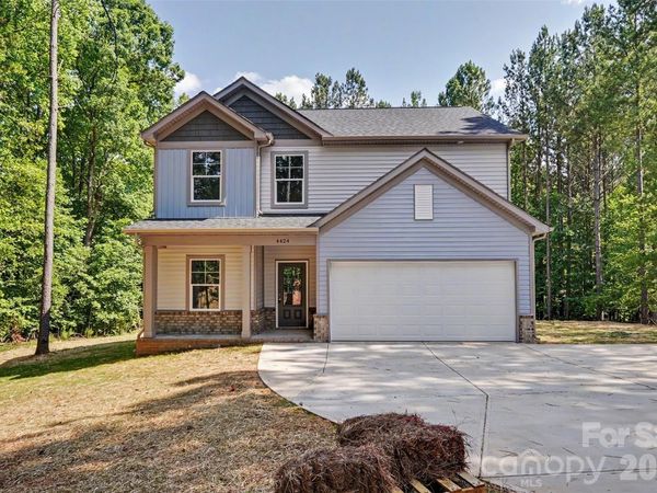 4424 Mountain Creek Road, Iron Station, NC 28080