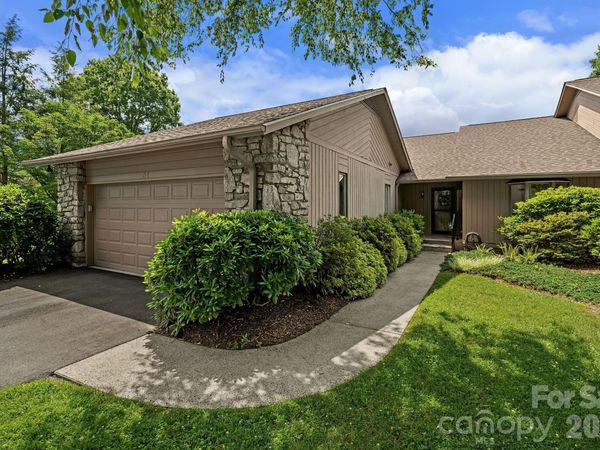 52 Clubside Drive , Asheville, NC 28804