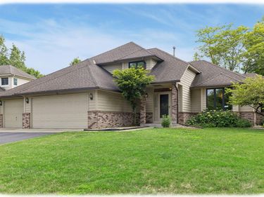 8641 Terraceview Lane N, Maple Grove, MN 55311