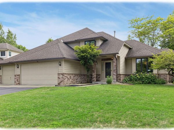 8641 Terraceview Lane N, Maple Grove, MN 55311