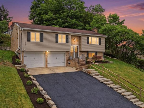 4030 Benden Circle, Murrysville, PA 15668