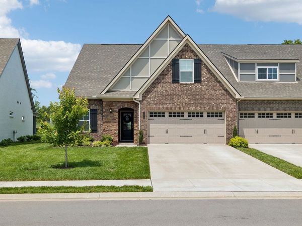 2409 Laurelstone Dr , Murfreesboro, TN 37130