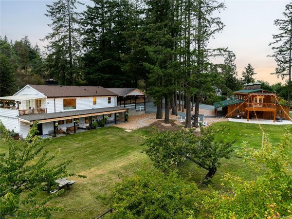 9233 Chemainus Rd , Chemainus, BC V0R 1K5