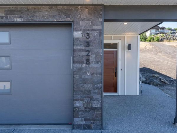 3228 Woodrush Dr , Duncan, BC V9L 0J9