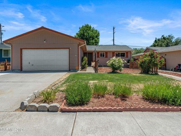 3510 Puccinelli Drive, Sparks, NV 89431