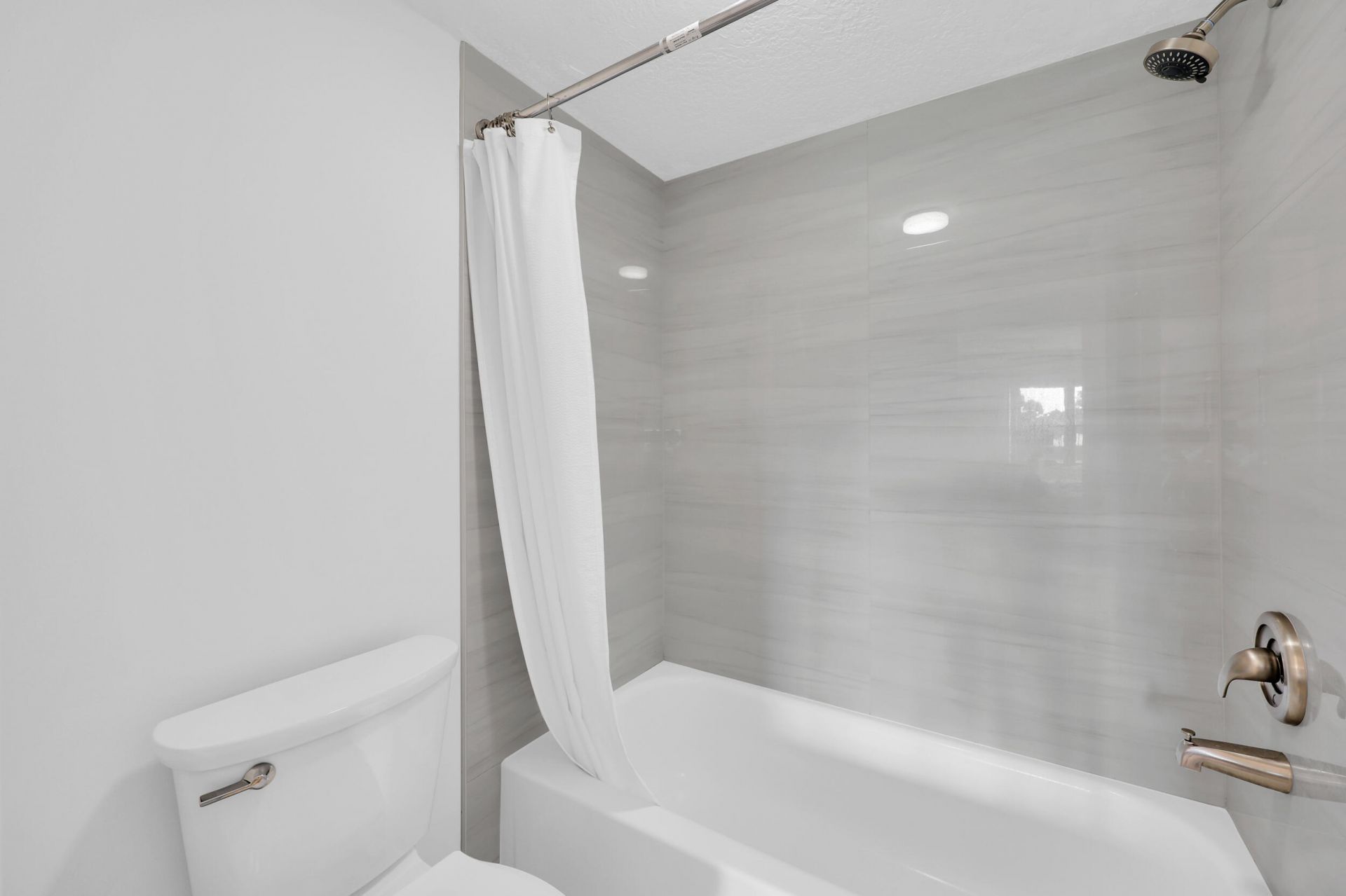12962 Briarlake Drive, Unit 202, West Palm Beach, FL 33418 Photo