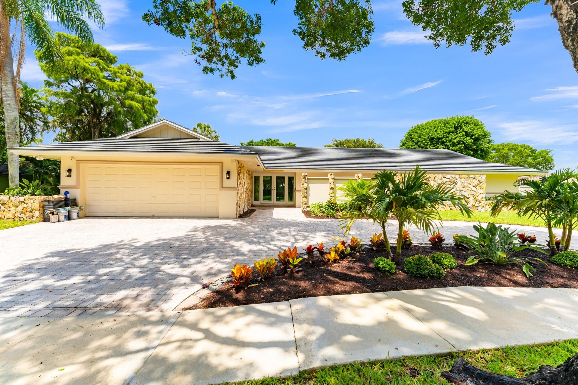 6692 N Grande Drive, Boca Raton, FL 33433 Photo