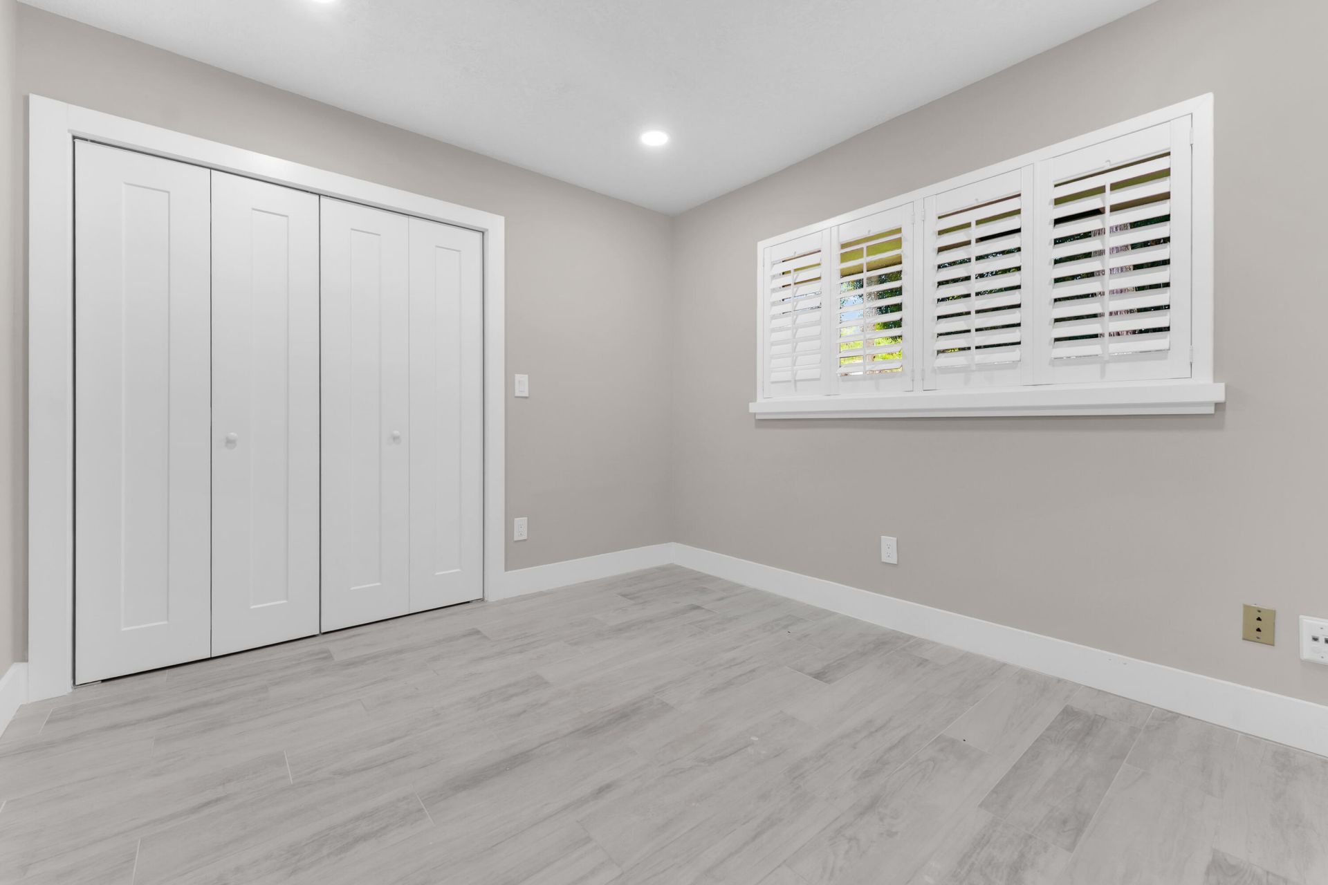 6692 N Grande Drive, Boca Raton, FL 33433 Photo