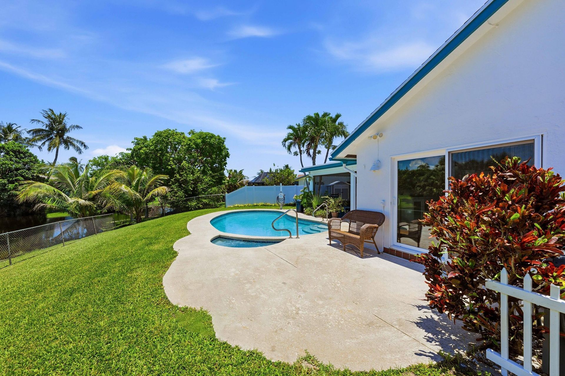 1401 SW 28th Terrace, Deerfield Beach, FL 33442 Photo
