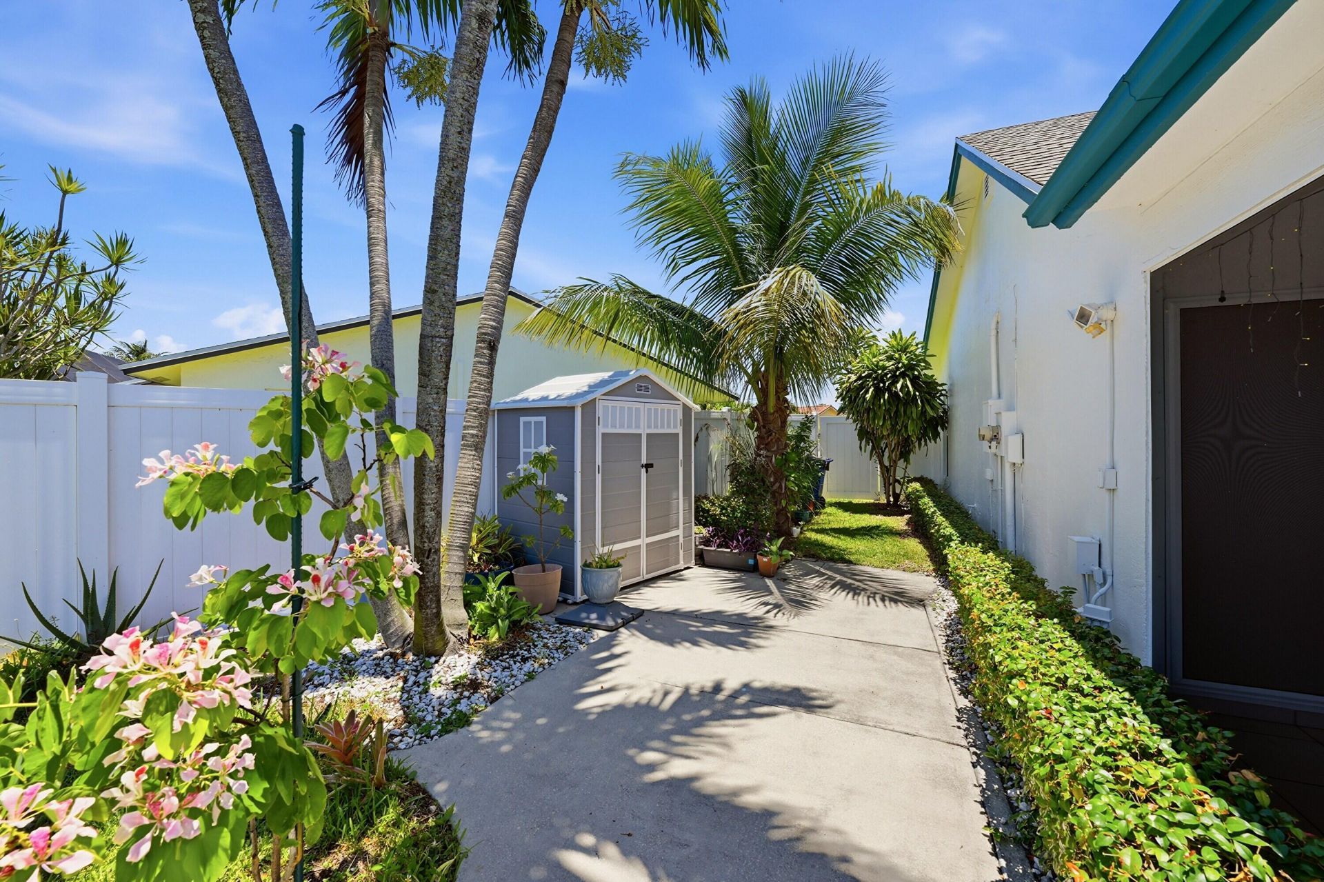 1401 SW 28th Terrace, Deerfield Beach, FL 33442 Photo