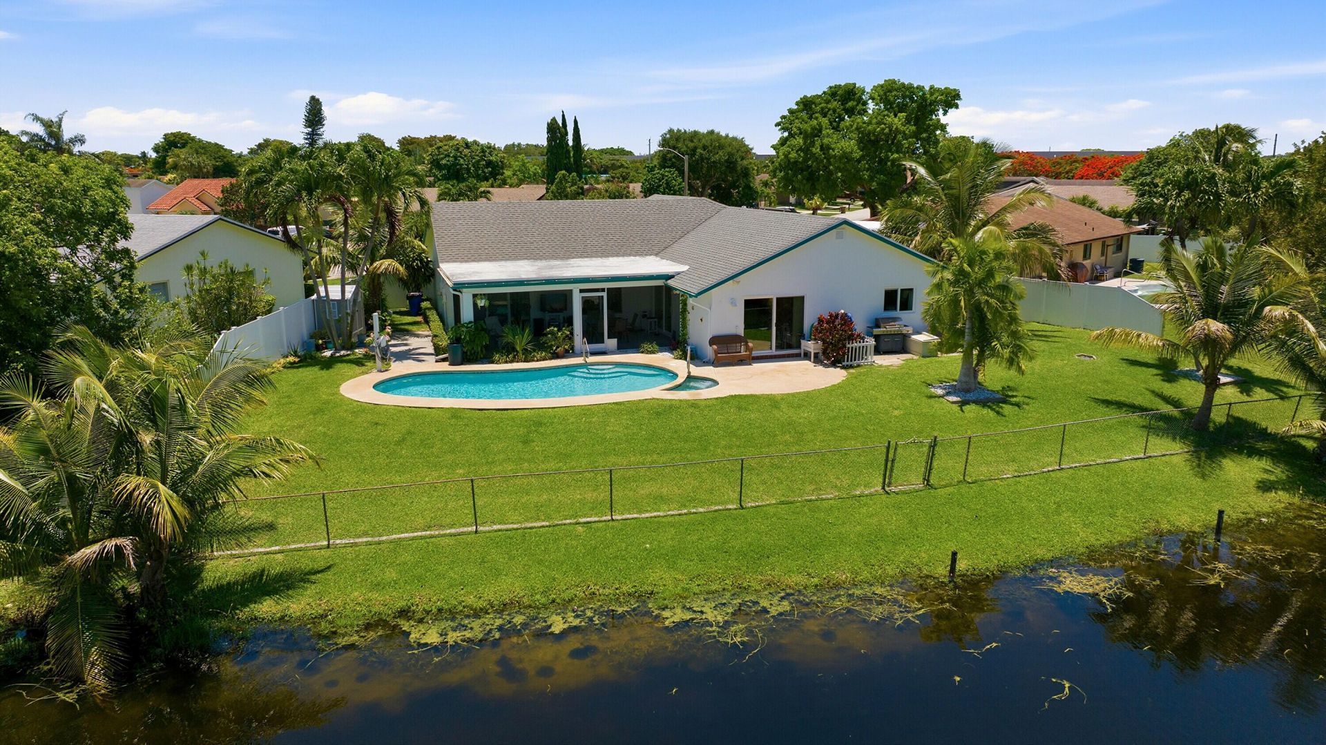 1401 SW 28th Terrace, Deerfield Beach, FL 33442 Photo