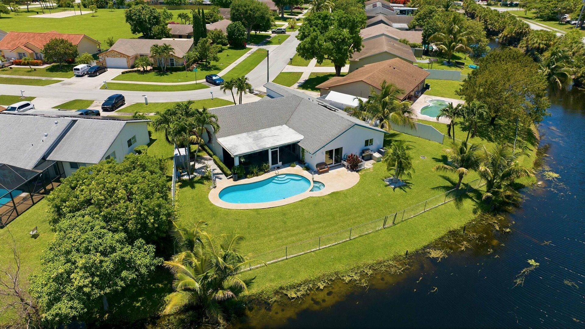 1401 SW 28th Terrace, Deerfield Beach, FL 33442 Photo