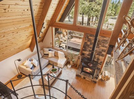 2086 Mewuk Drive, South Lake Tahoe, CA 96150 Photo