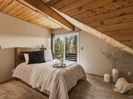 2086 Mewuk Drive, South Lake Tahoe, CA 96150 Photo
