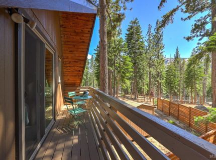 2086 Mewuk Drive, South Lake Tahoe, CA 96150 Photo