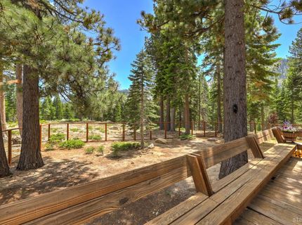 2086 Mewuk Drive, South Lake Tahoe, CA 96150 Photo