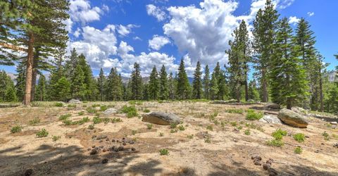 2086 Mewuk Drive, South Lake Tahoe, CA 96150 Photo