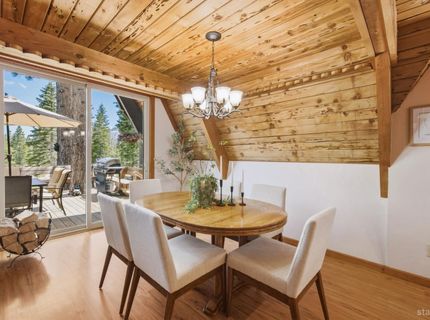 2086 Mewuk Drive, South Lake Tahoe, CA 96150 Photo