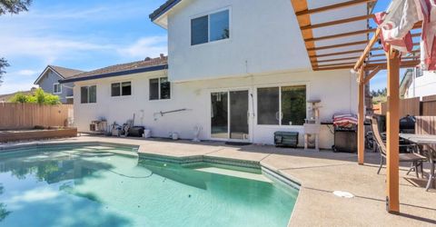 8559 Coral Crest Ct, Elk Grove, CA 95624 Photo