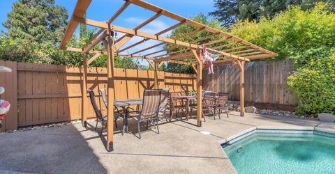8559 Coral Crest Ct, Elk Grove, CA 95624 Photo