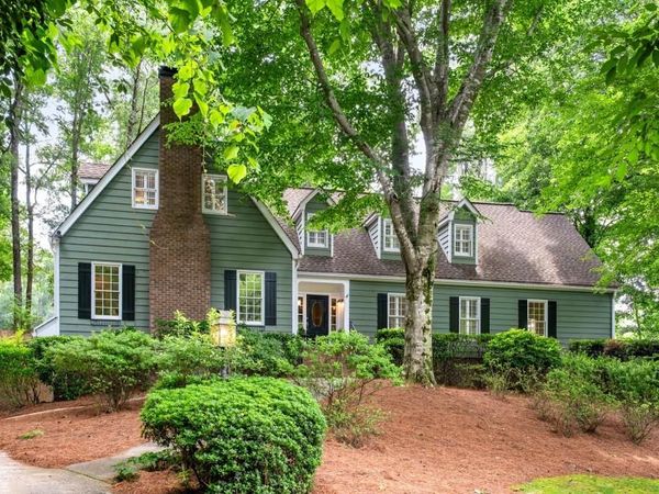 8950 Huntcliff Trace, Sandy Springs, GA 30350