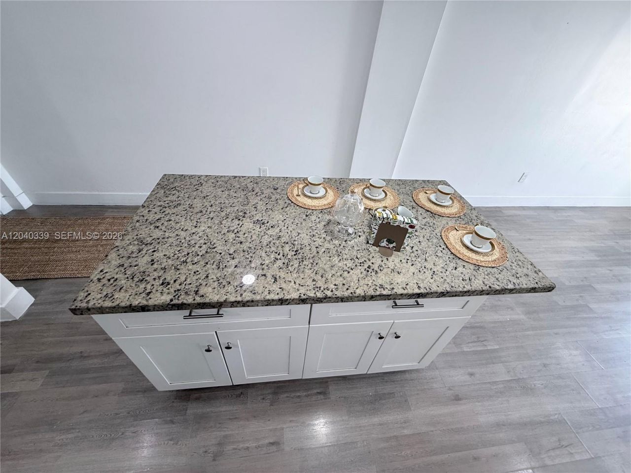 6780 W 2nd Ct, Unit 212, Hialeah, FL 33012 Photo