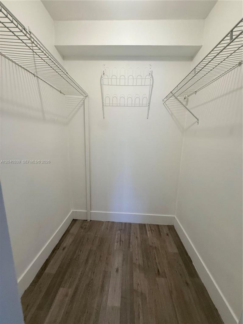 6780 W 2nd Ct, Unit 212, Hialeah, FL 33012 Photo