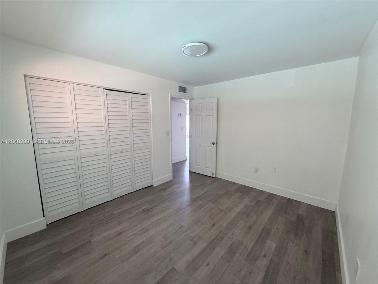 6780 W 2nd Ct, Unit 212, Hialeah, FL 33012 Photo