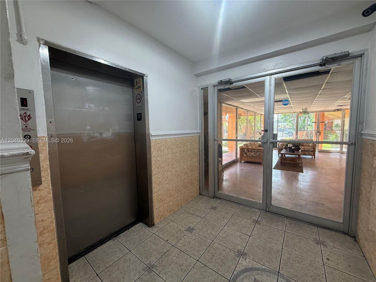 6780 W 2nd Ct, Unit 212, Hialeah, FL 33012 Photo