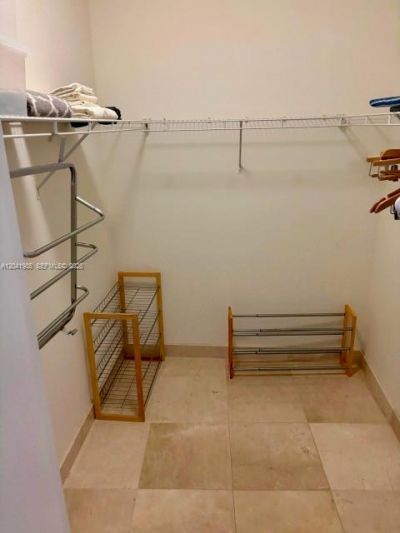 601 NE 36th St, Unit 803, Miami, FL 33137 Photo