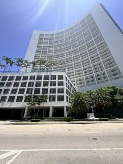 601 NE 36th St, Unit 803, Miami, FL 33137 Photo