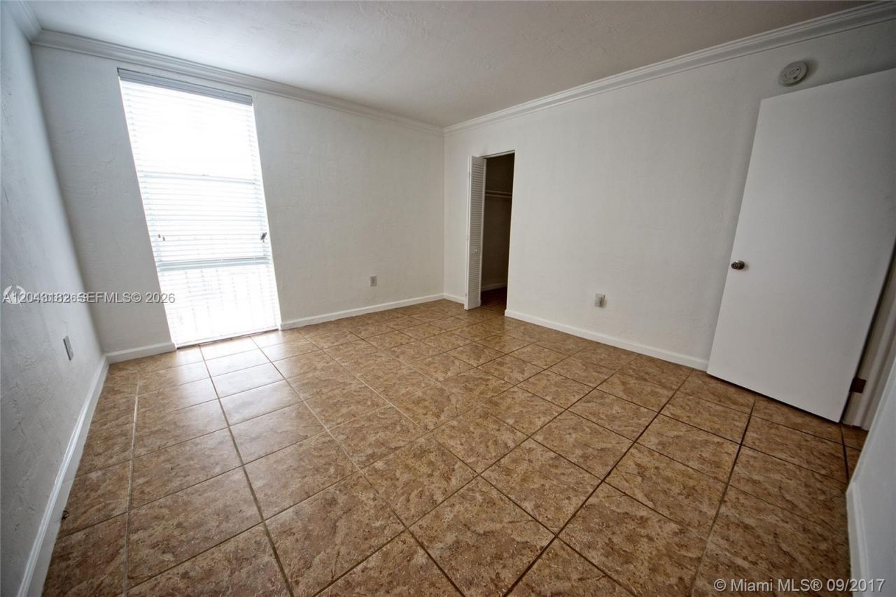 6900 N Kendall Dr , Unit A209, Pinecrest, FL 33156 Photo