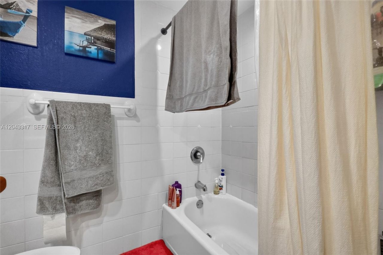 6705 N Kendall Dr, Unit 312, Pinecrest, FL 33156 Photo